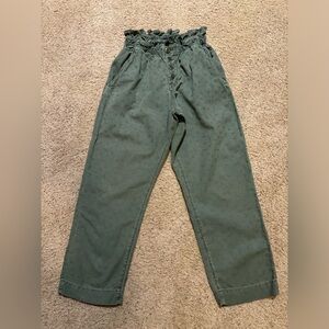 The GREAT. Army Green Floral Pants with Paperbag Waist, size 1.